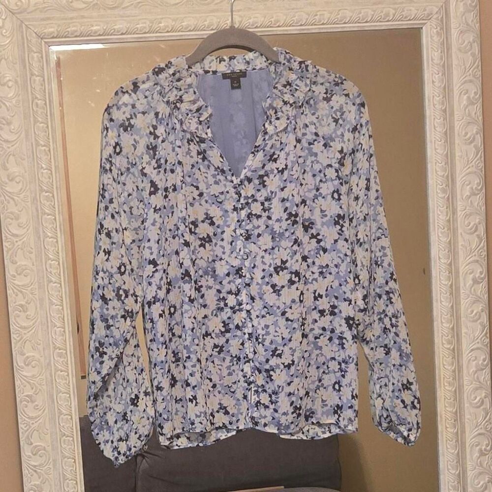Ann Taylor Women's White and Blue Blouse